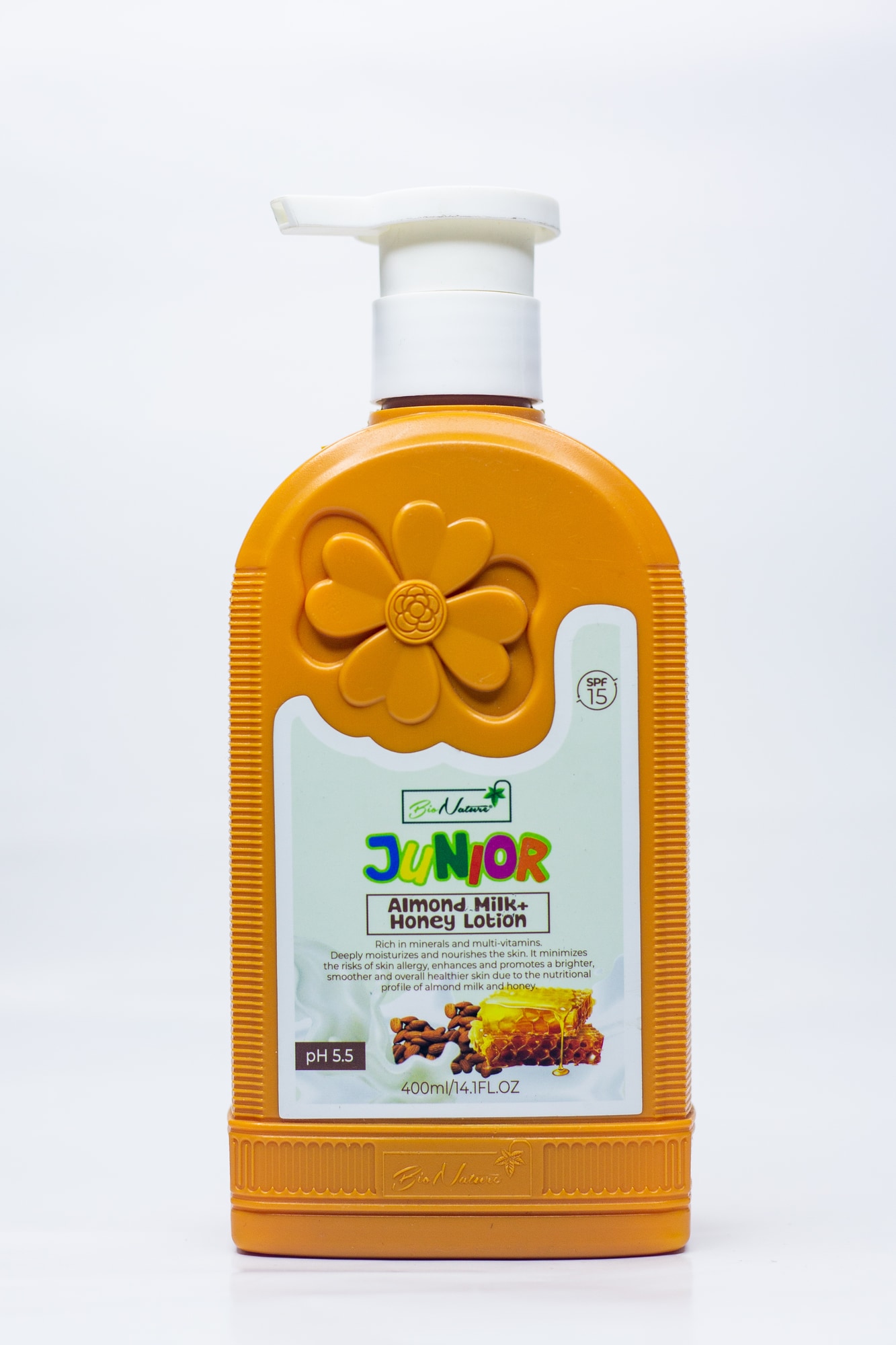 15 O Nior Almond Nilk+ Honey Lotion main view