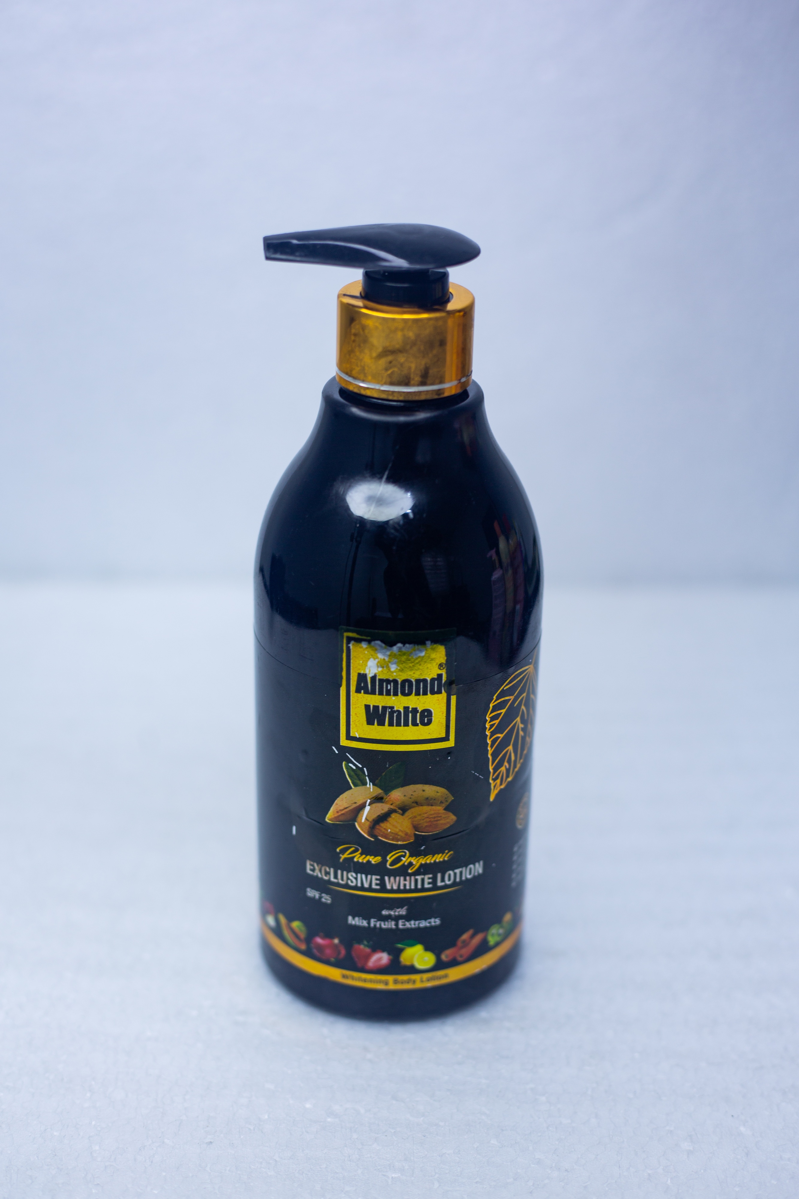 ALMOND WHITE MAGIC WHITE LOTION 500ML main view