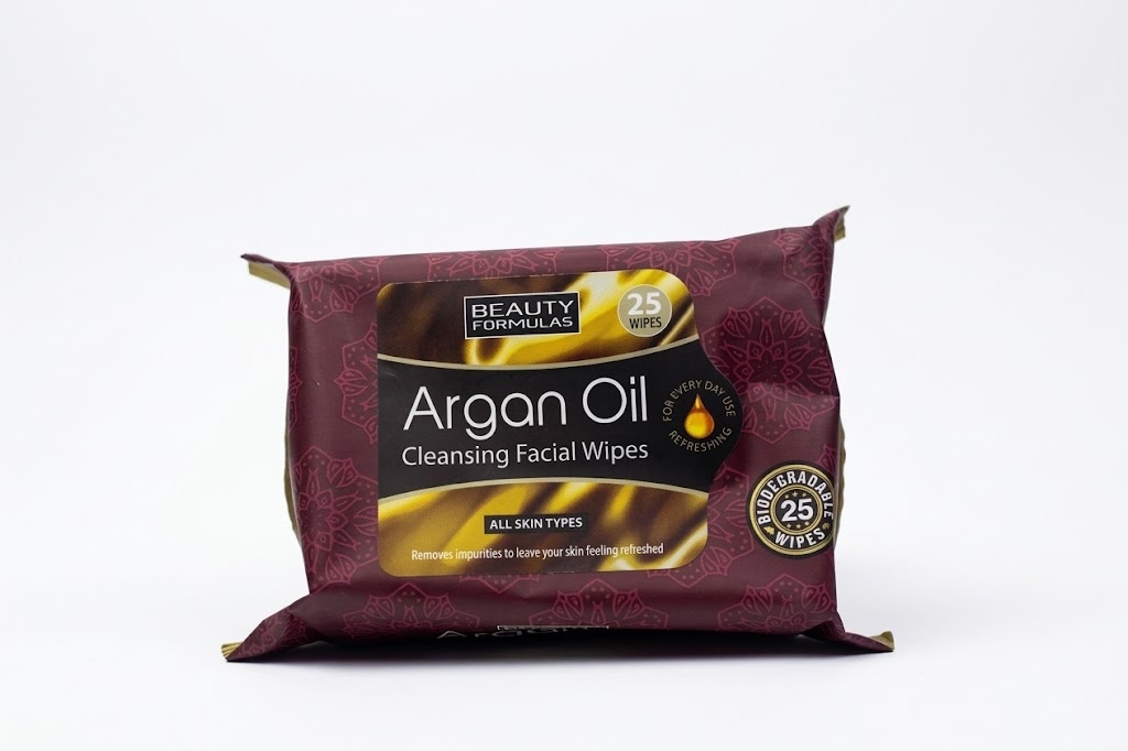 Beauty Formulas Argan Oil Cleansing Facial Wipes  (25 Biodegradable Wipes)