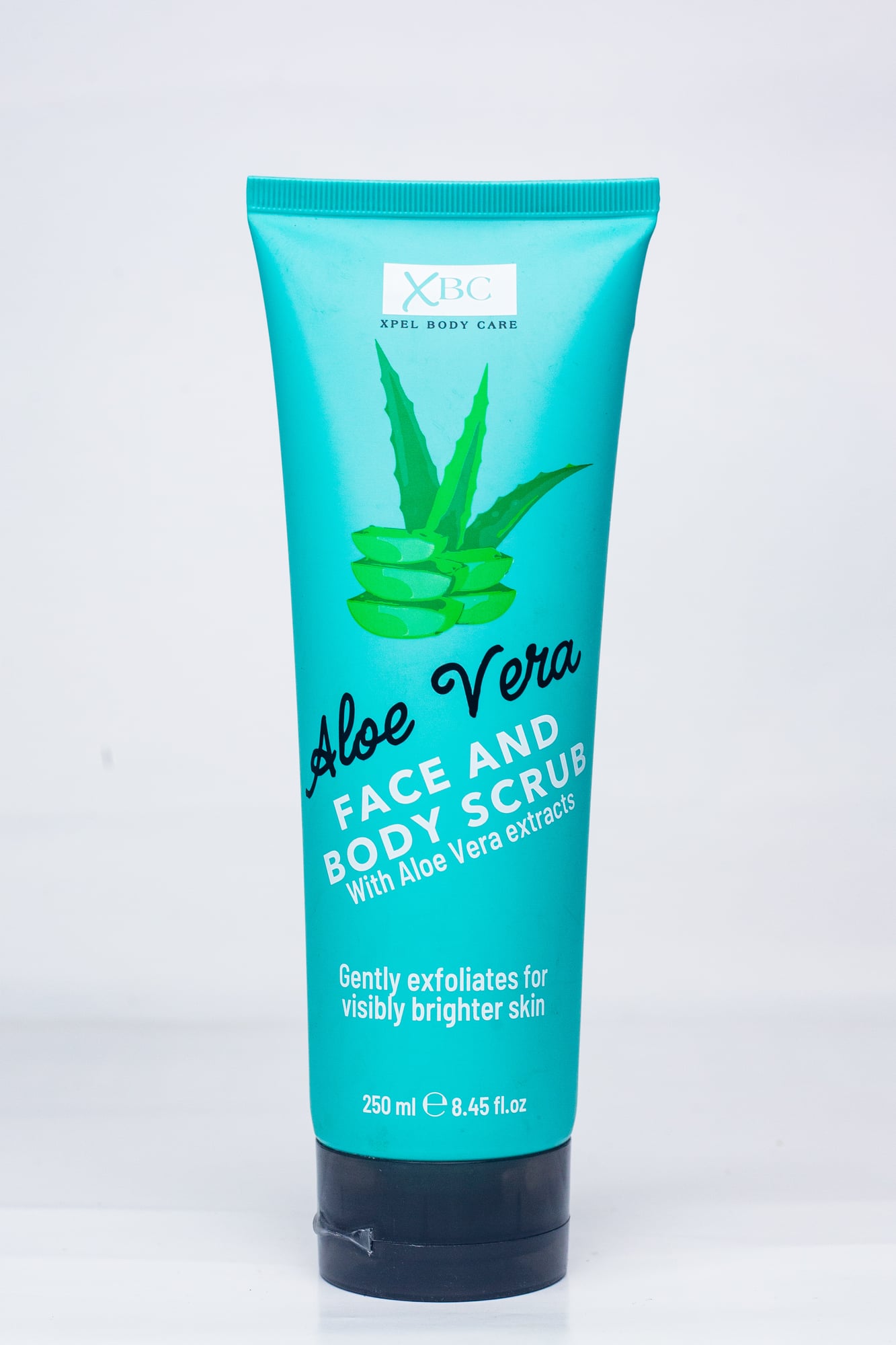 XBC FACIAL SCRUB 250ML X1 (ALOE VERA)