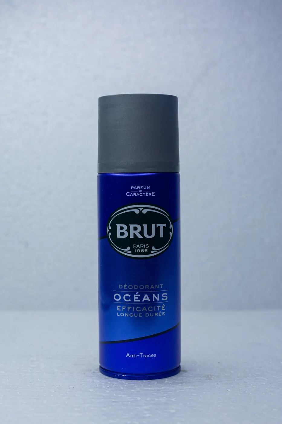 Brut Body Spray 200ml view 2
