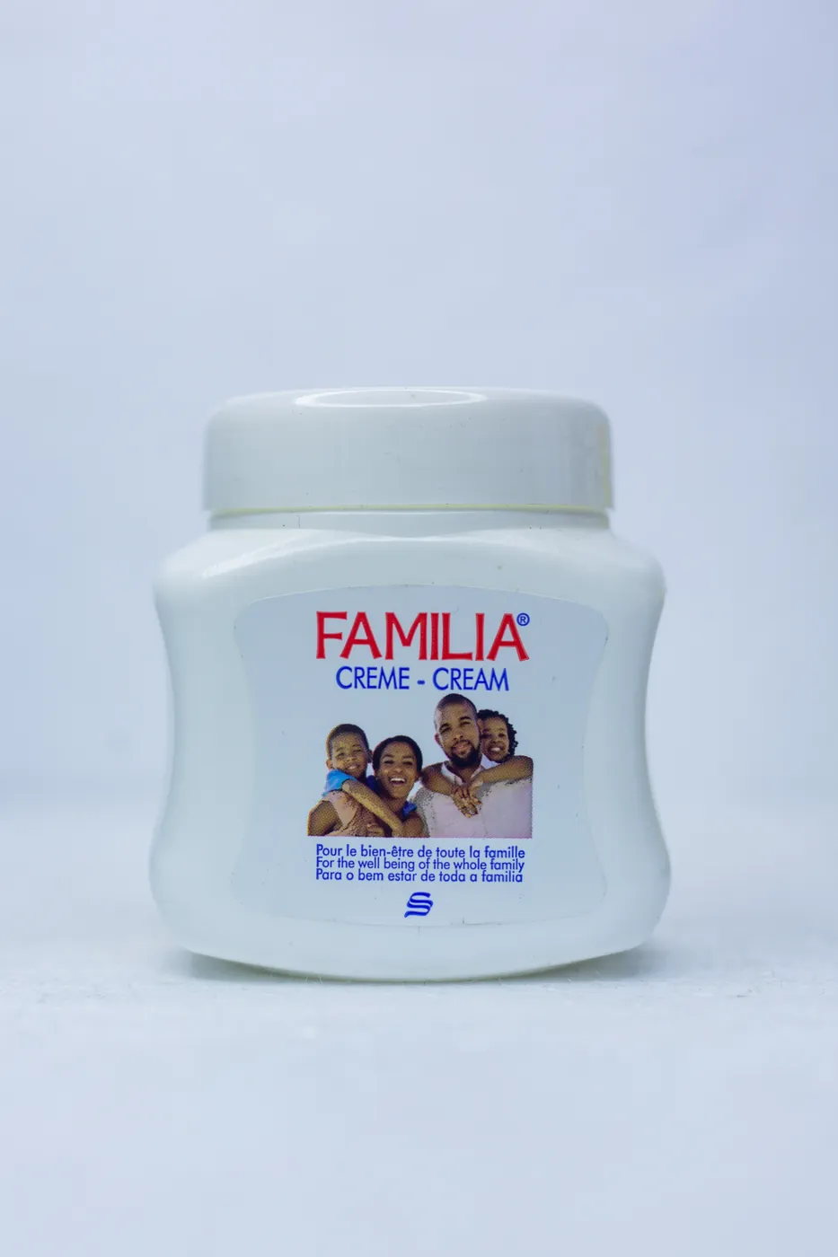 Familia Cup Cream 215ml