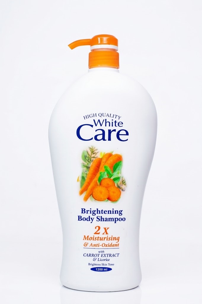 High Quality White Care Brightening Body Shampoo (with Carrot Extract & Licorice) 1200 ml