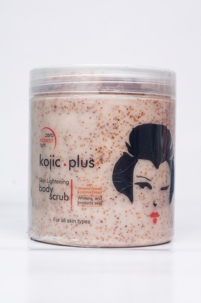 Kojic Plus Zero Pigment Light Skin Lightening Body Scrub 500g