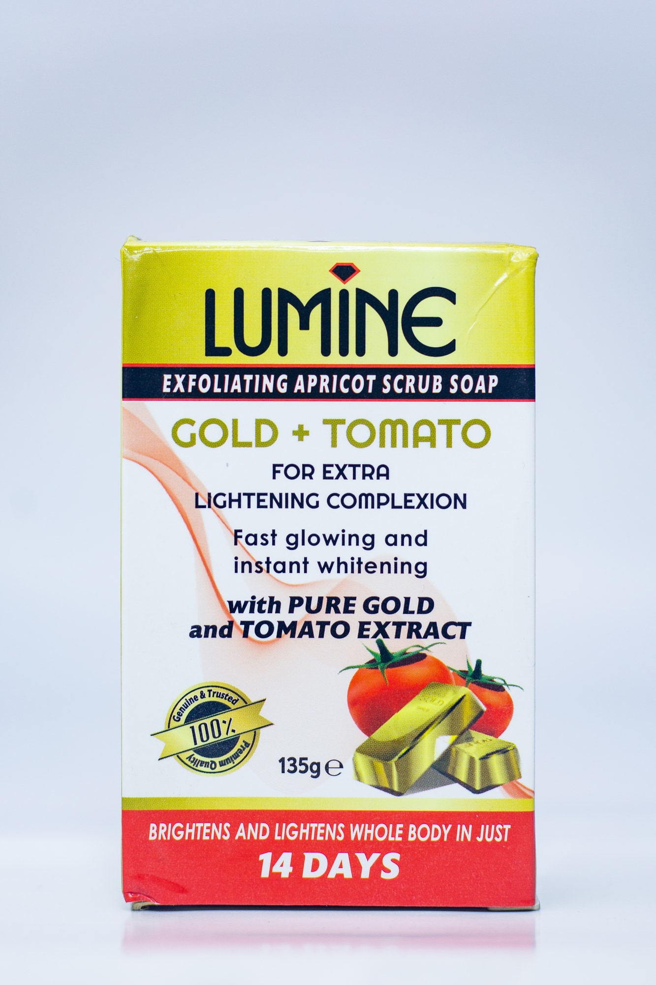 Lijmin Exfoliating Apricot Scrub Soap main view