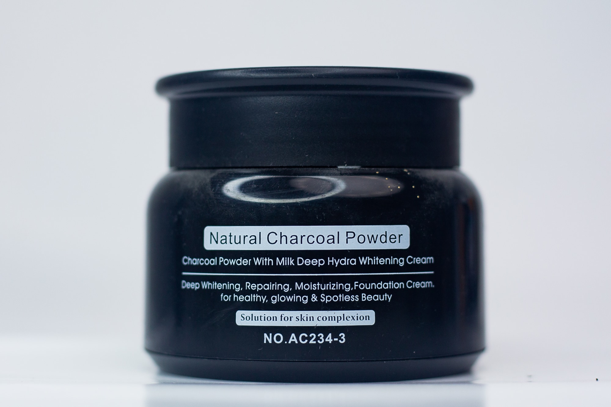 Natural Charcoal Powder Charcoal Powder With Milk Deep Hydra main view