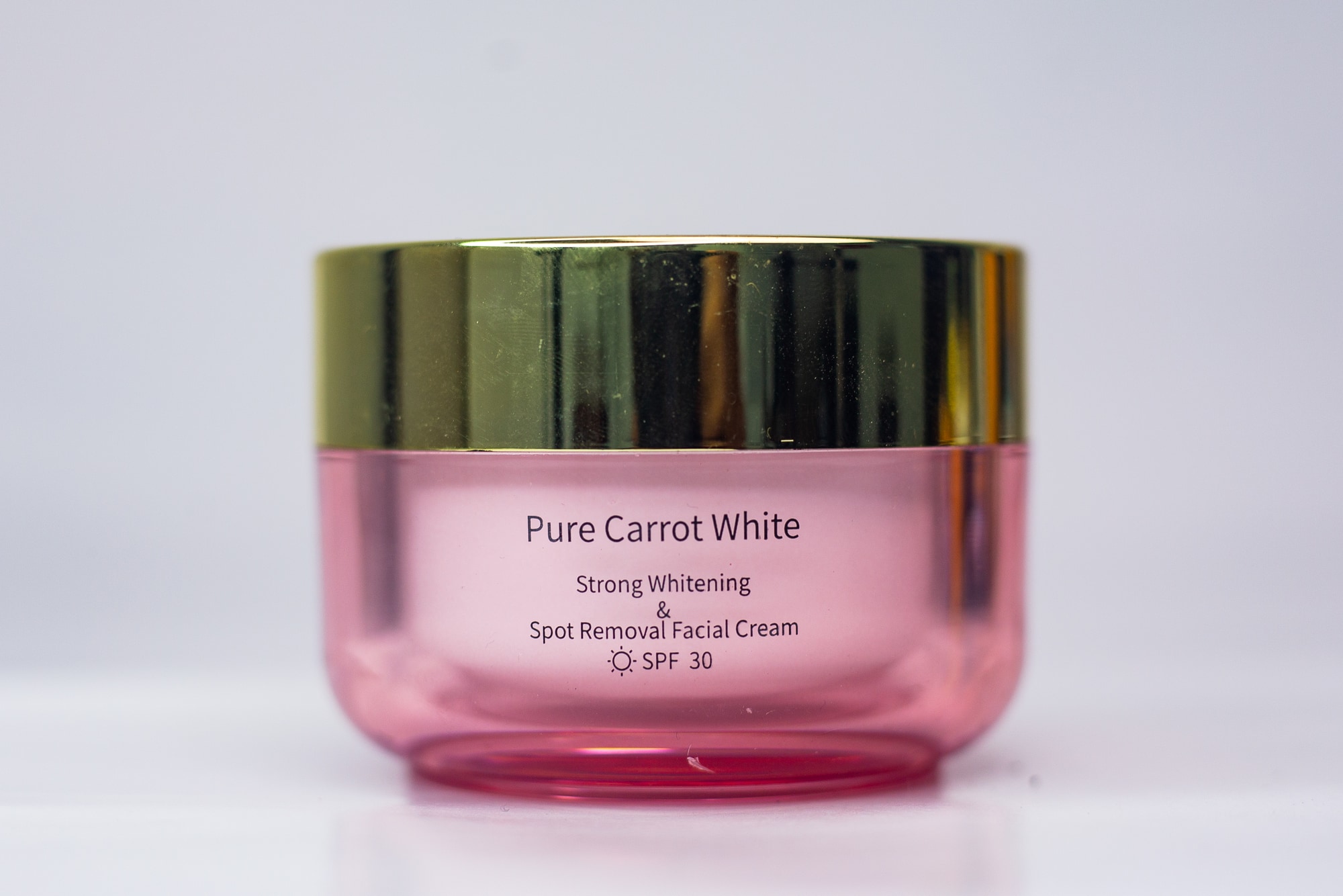 Pure Carrot White Strong Whitening Spot Removal Facial Cream main view