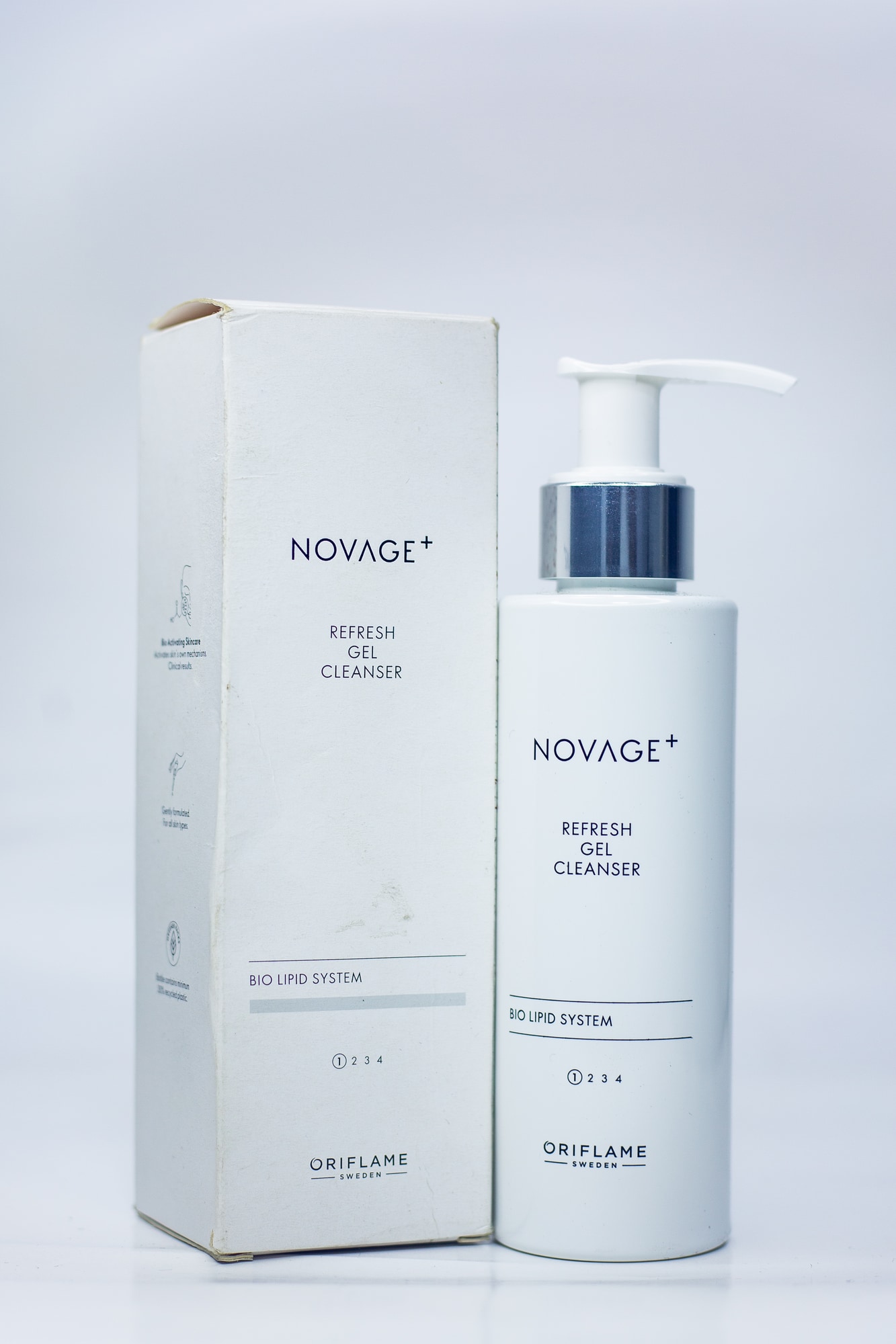 Skincare Novace+ Refresh main view