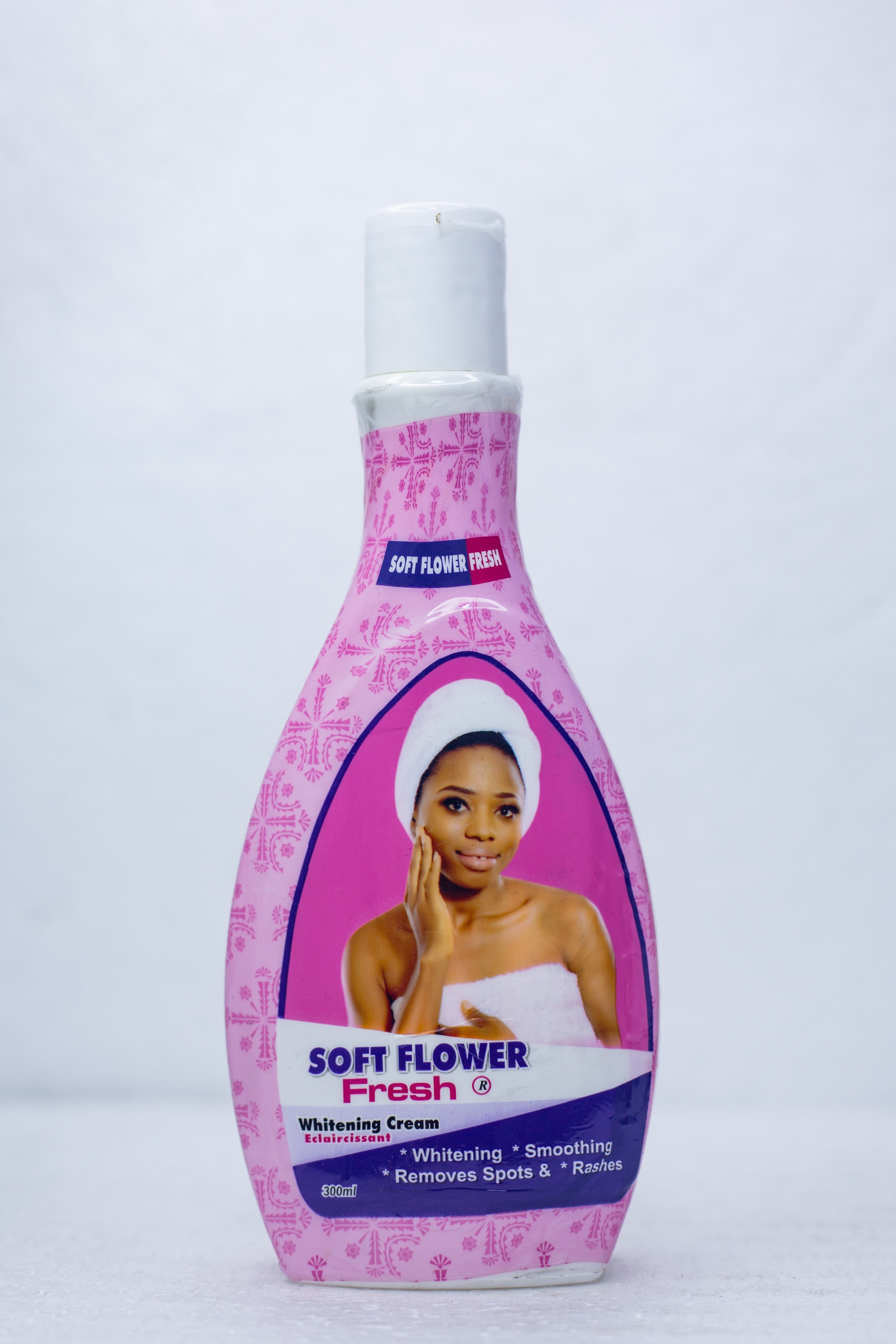 SOFT FLOWER FRESH WHITENING CREAM 300ML