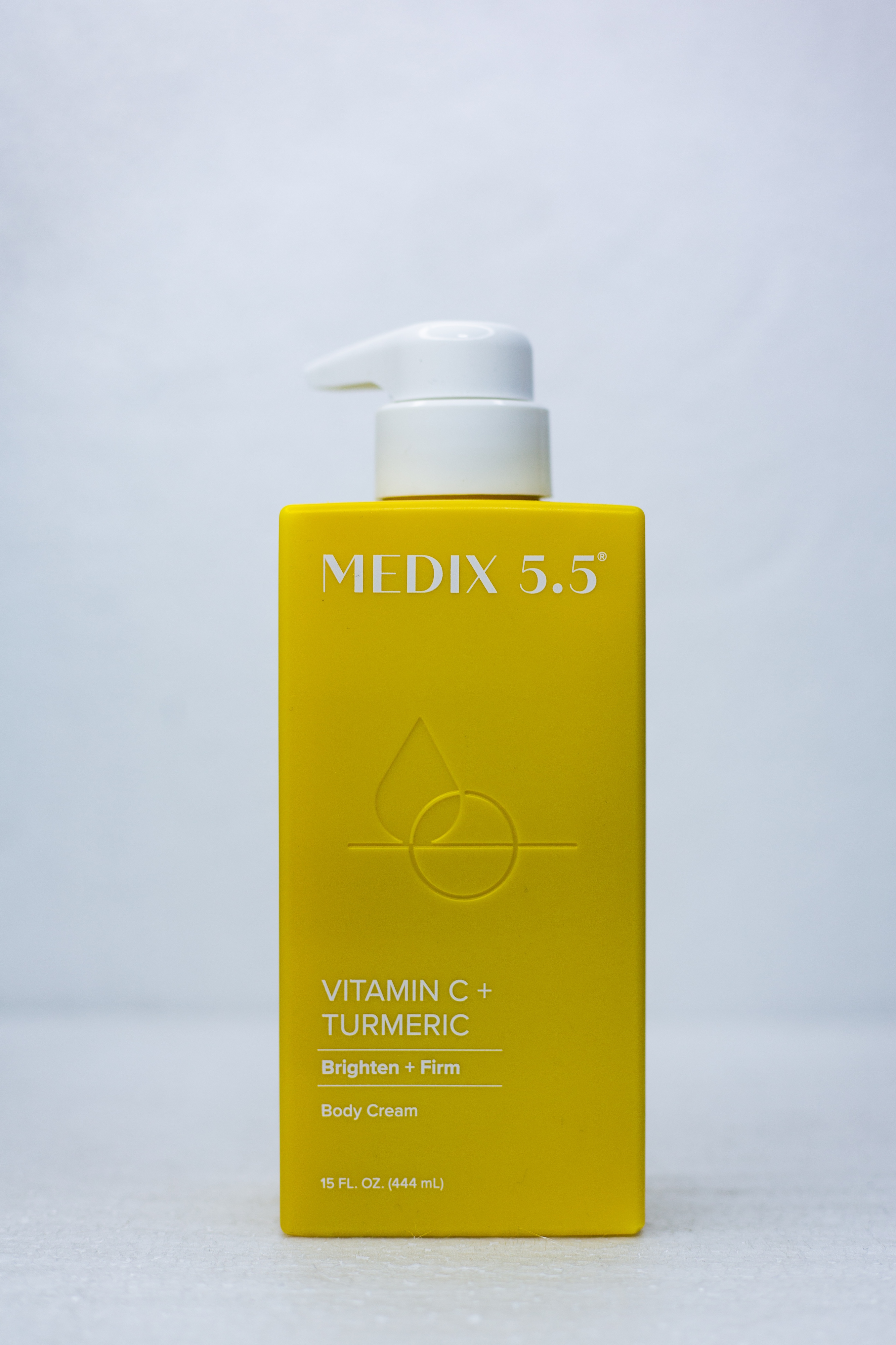 Vitamin C + Turmeric Brighten + Firm Body Cream 444ML main view