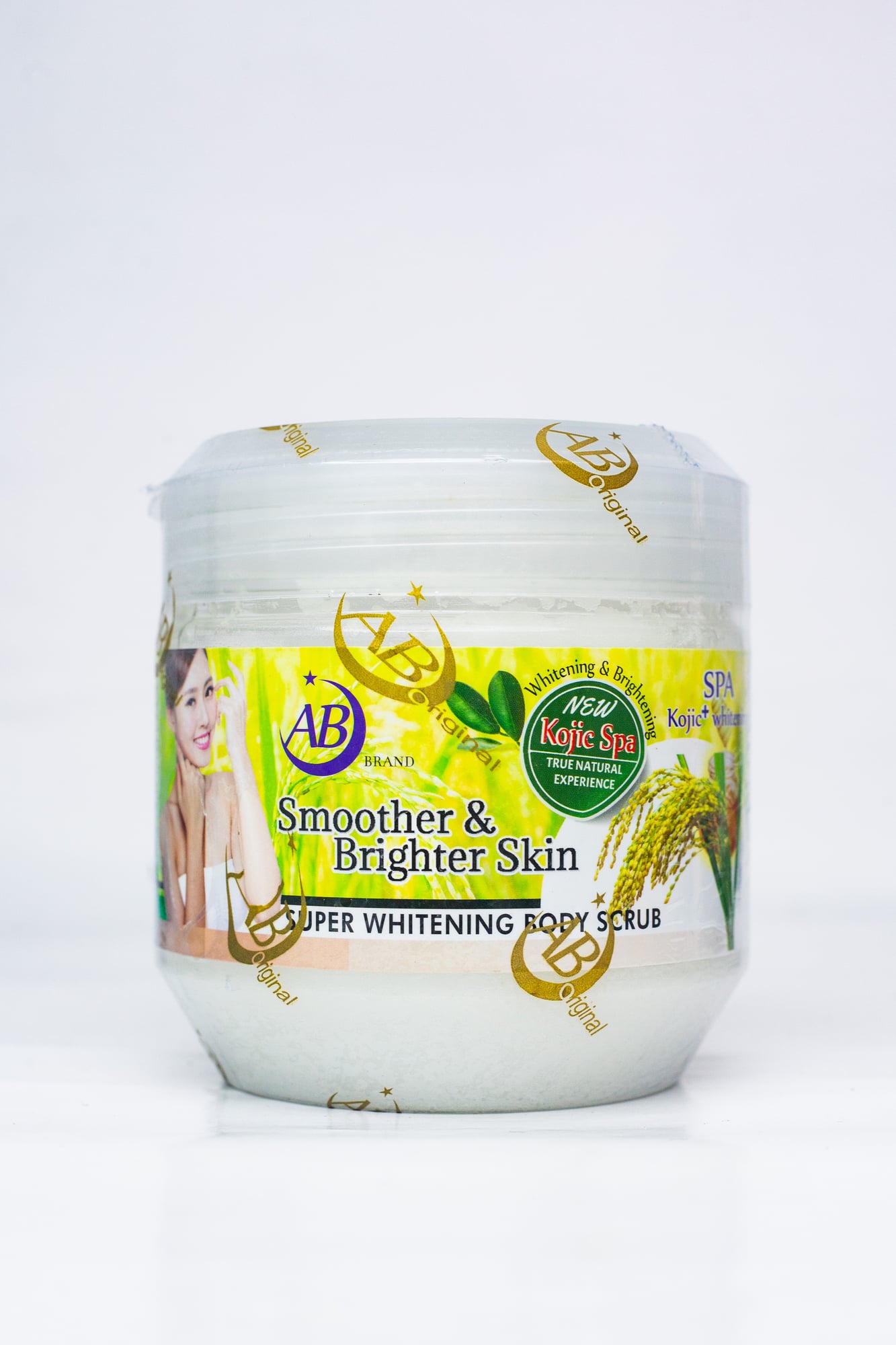AB Super Whitening Body Scrub 700g